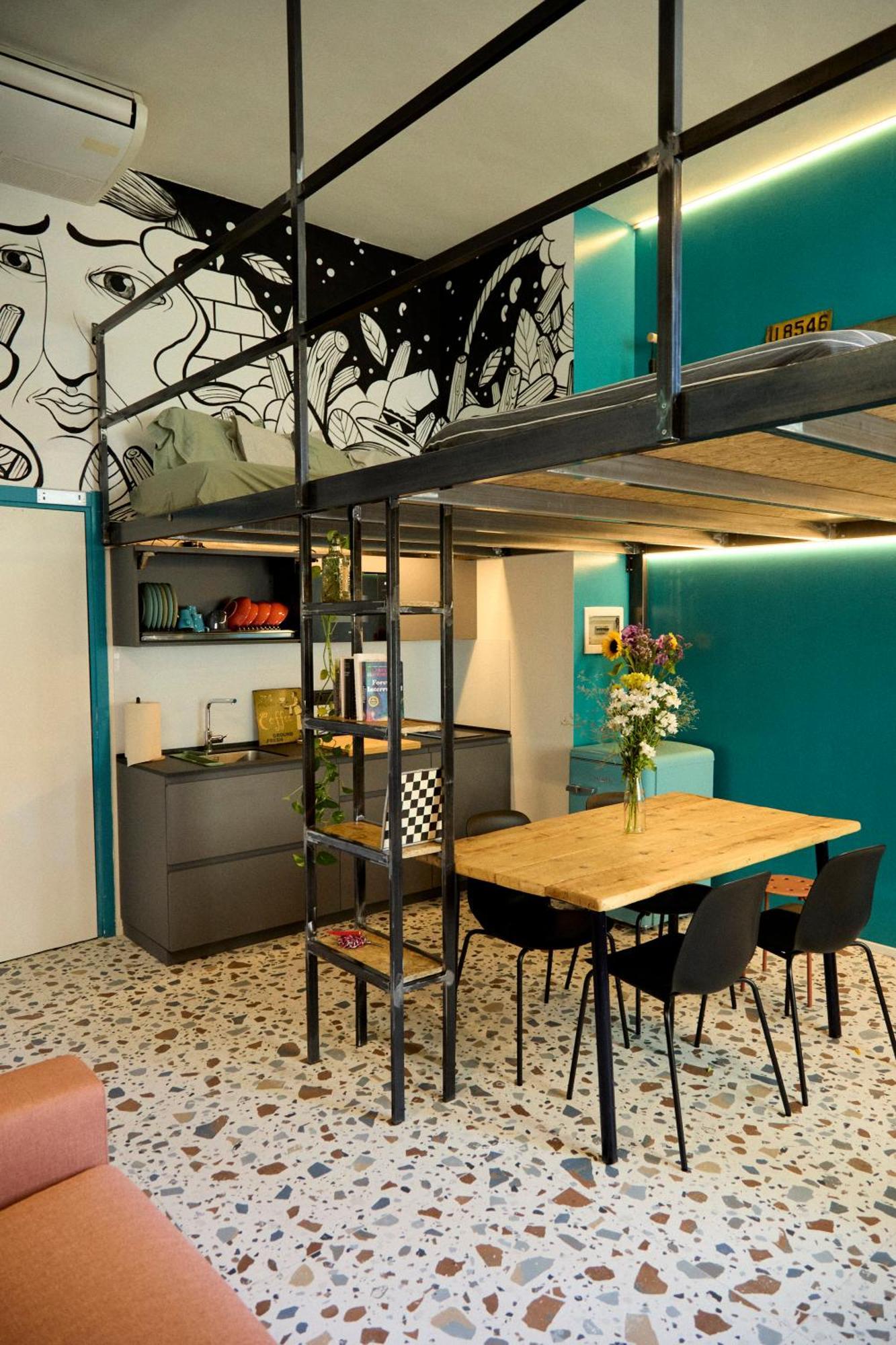 Hostel Madama & Bistrot