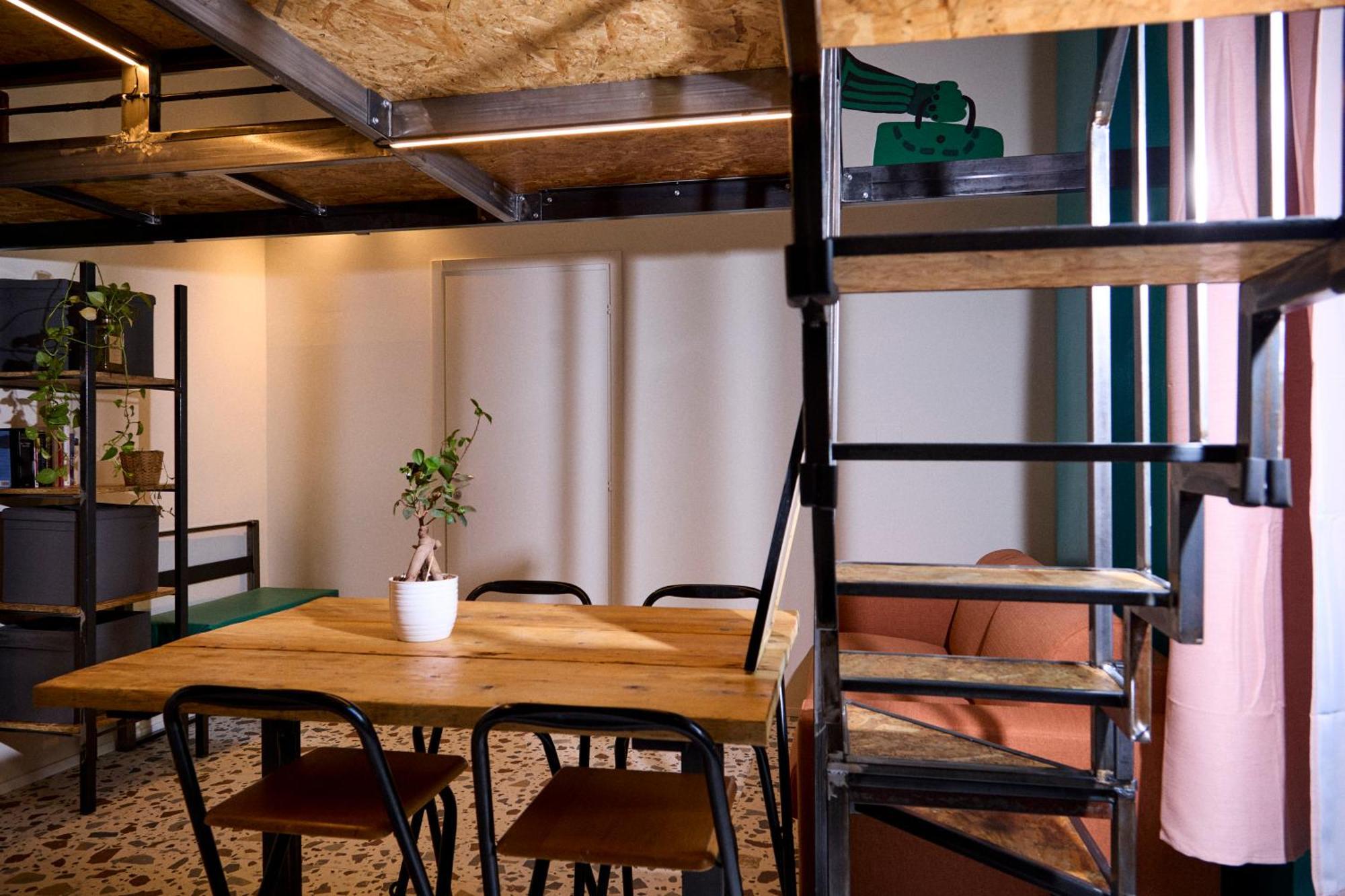 Madama & Bistrot Hostel *
